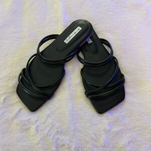 SHEIN Black Minimalist Sandals